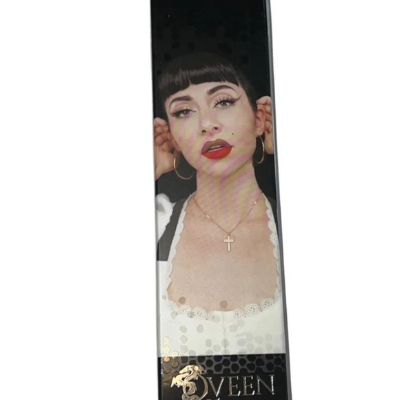 ❤️HOST PICK❤️NIB Qveen lip liner duo - Picture 5 of 7